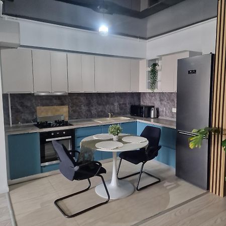 Apartament De Lux 2 Camere Cu Vedere Lacul Morii Bucharest Exterior photo